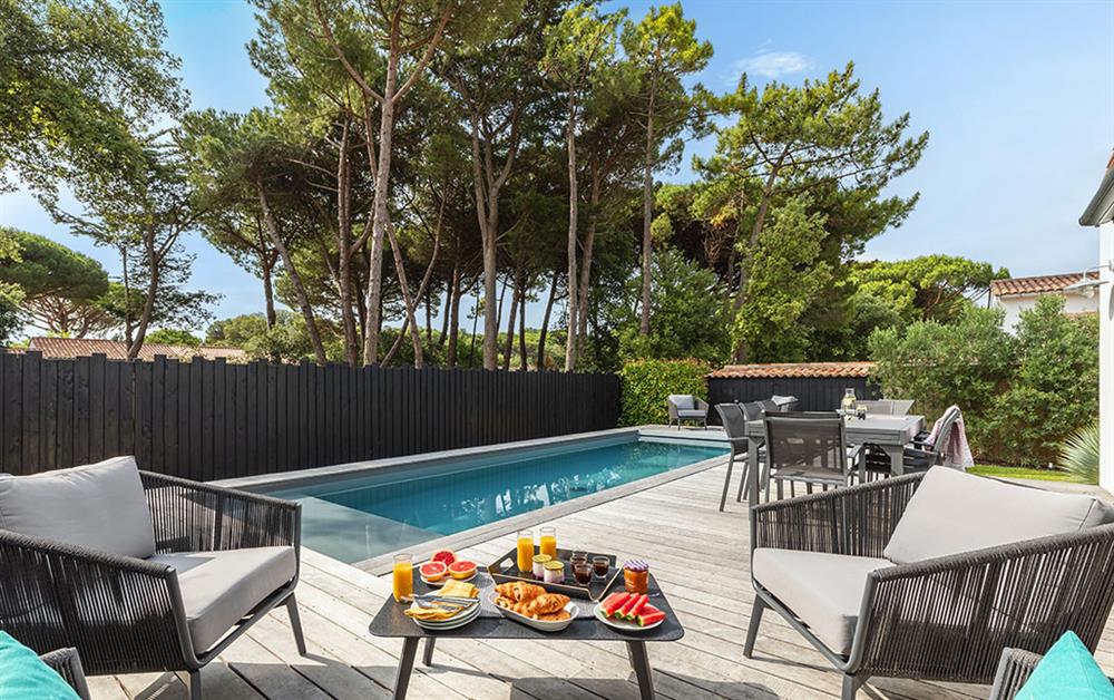 Photo of Villa des Prises (photo 2) at Villa des Prises, Ile de Re, France