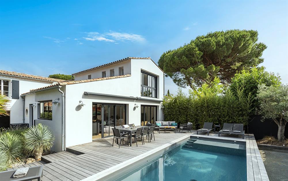 Photo of Villa des Prises (photo 5) at Villa des Prises, Ile de Re, France
