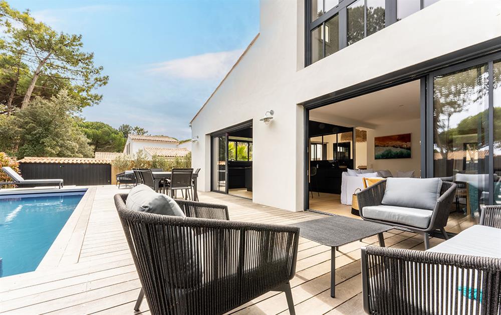 Photo of Villa des Prises (photo 6) at Villa des Prises, Ile de Re, France