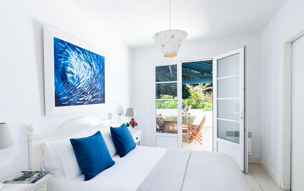 Photo of Villa des Roses (photo 15) at Villa des Roses, Aquitaine Coast, France