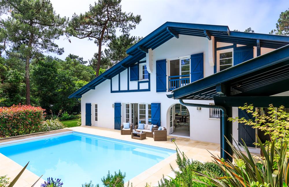 Photo of Villa des Roses (photo 2) at Villa des Roses, Aquitaine Coast, France