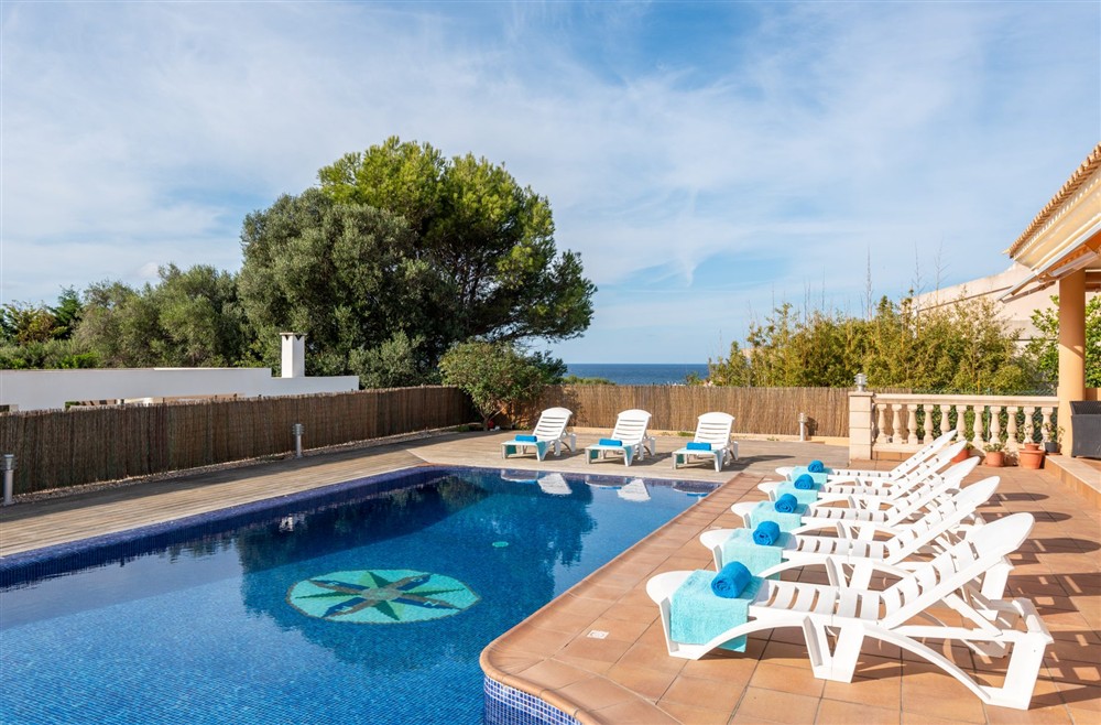 Villa Dori (photo 2) at Villa Dori in Punta Prima, Menorca