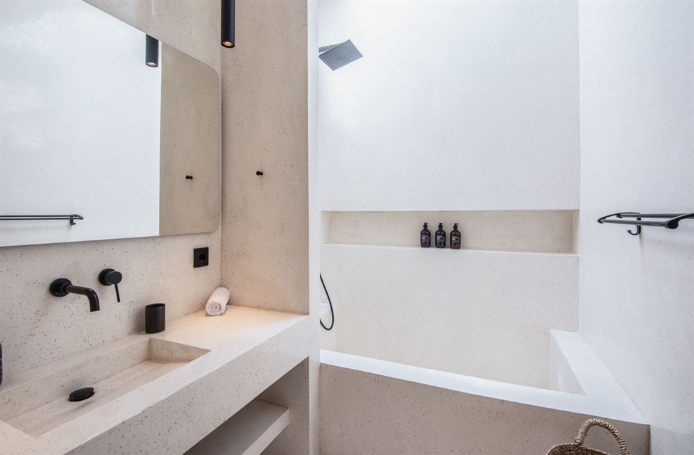 Villa Duyung (photo 9) at Villa Duyung in Pecatu, Indonesia