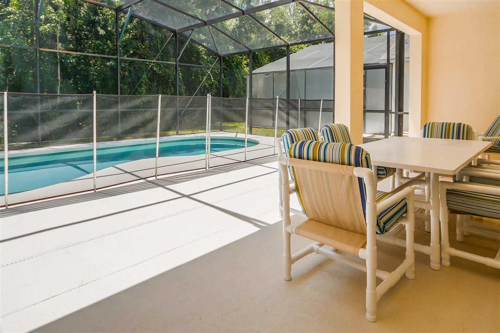 Pool, seating area at Villa Eagle, Disney Area and Kissimmee, Orlando - Florida