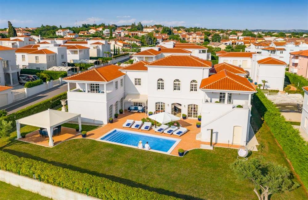 Villa Elegance