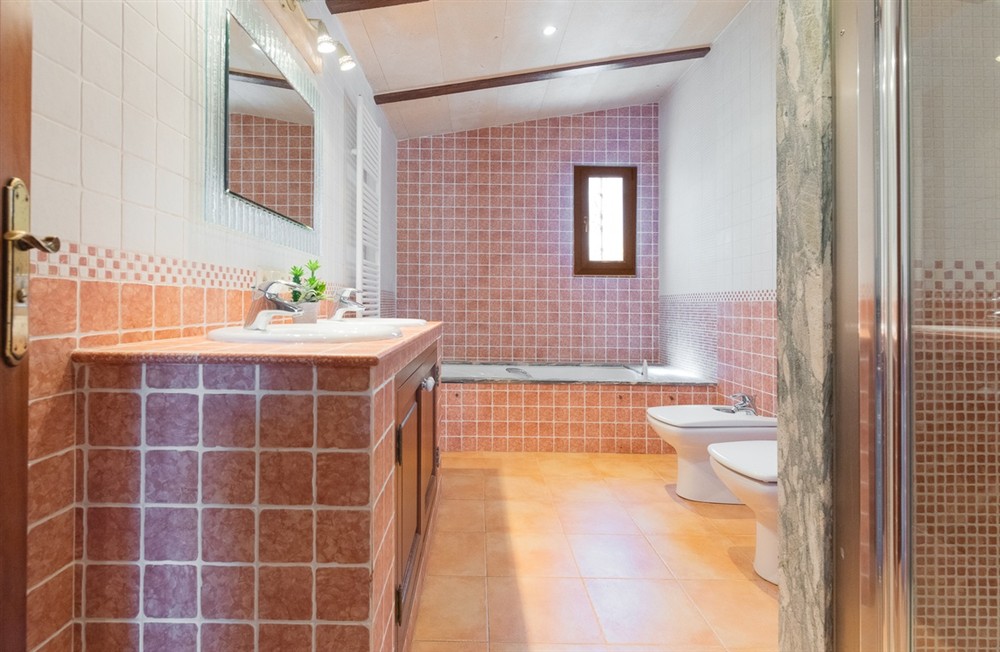 Villa Es Jardi (photo 26) at Villa Es Jardi in Cala d'Or, Mallorca