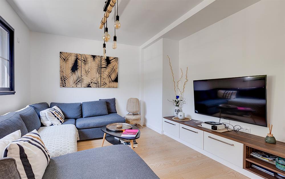 Photo of Villa Esta (photo 7) at Villa Esta, Aquitaine Coast, France