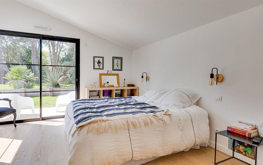 Photo of Villa Esta (photo 9) at Villa Esta, Aquitaine Coast, France