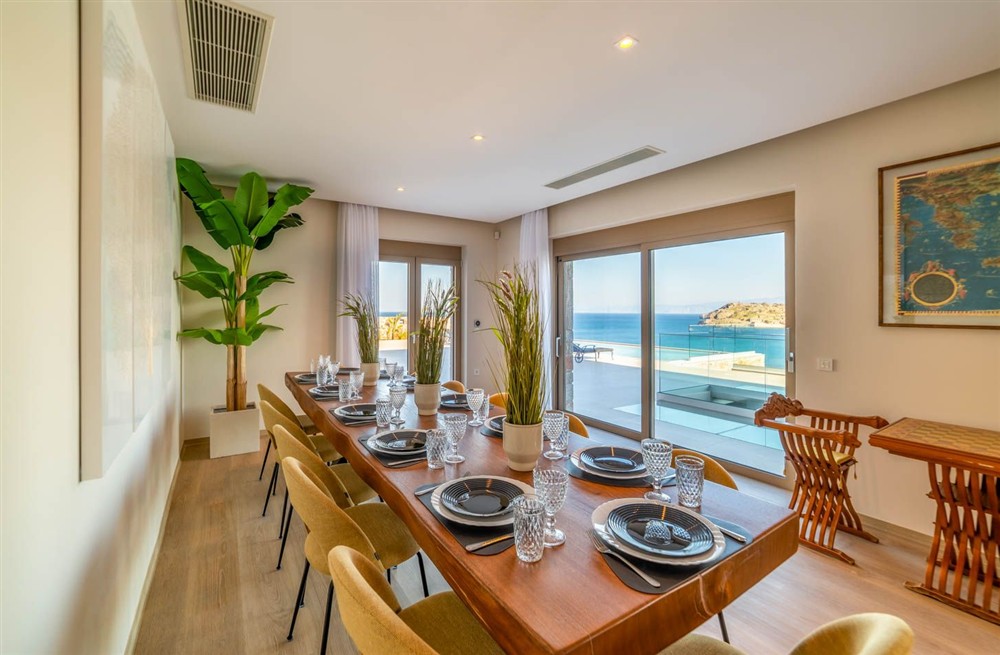 Villa Hislop