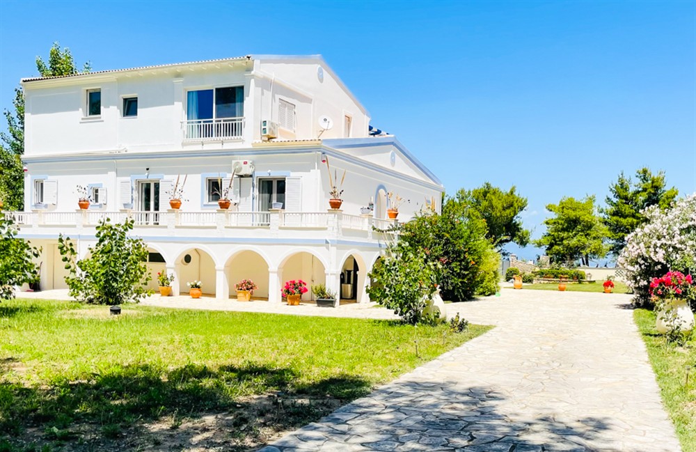 Villa Hyperion