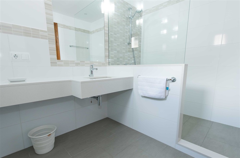 Villa Isa (photo 9) at Villa Isa in Cala Galdana, Menorca