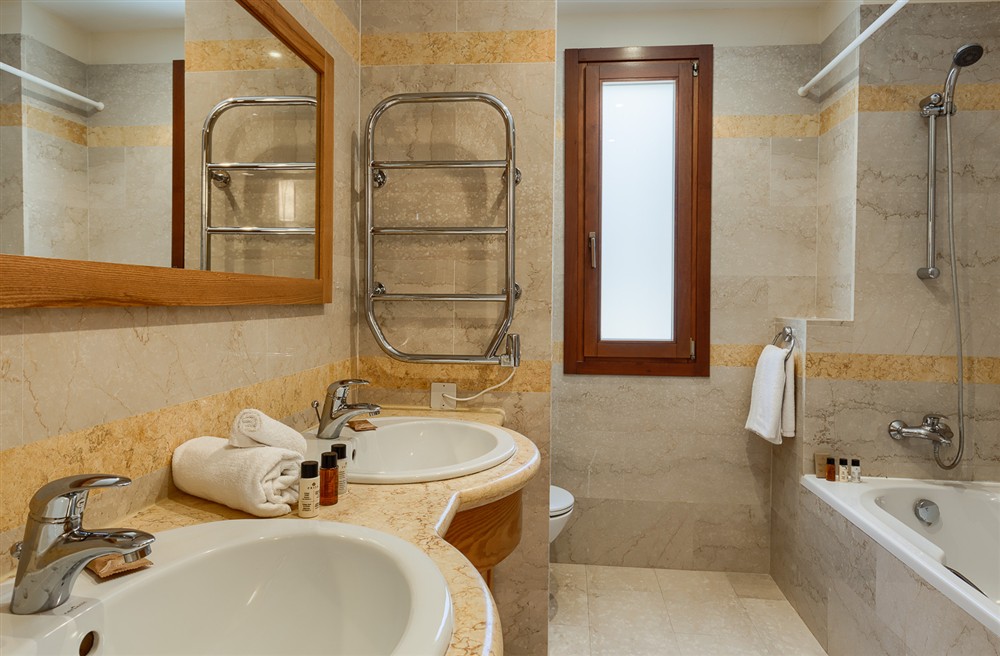 Villa Juliet Aphrodite