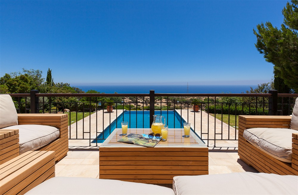 Villa Juliet Aphrodite