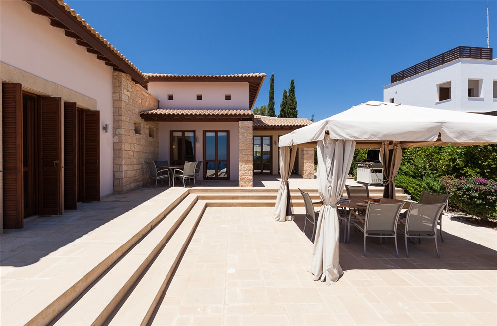 Villa Juliet Aphrodite