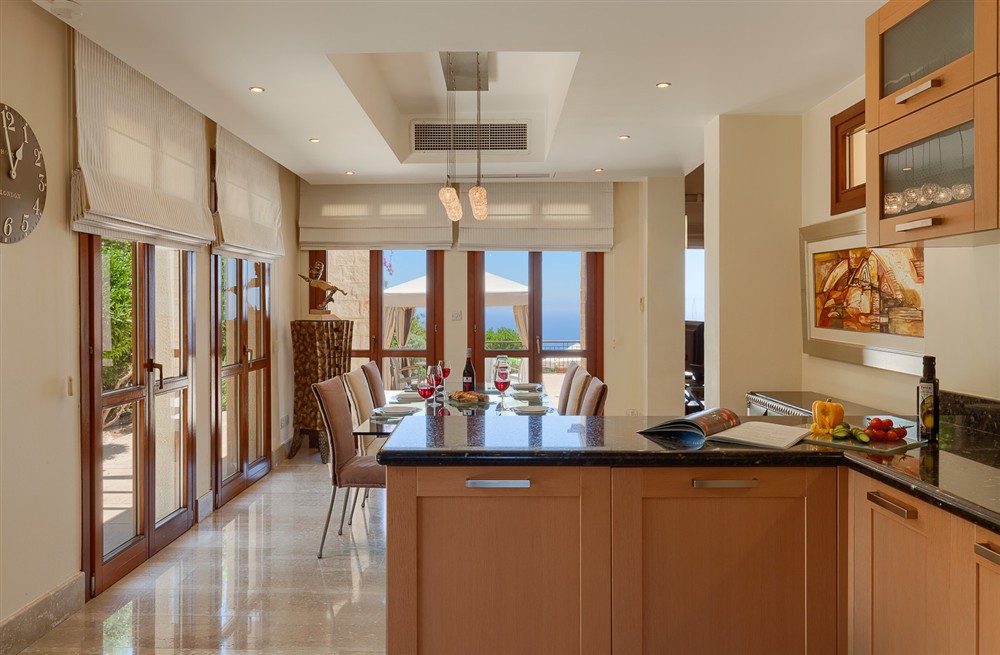 Villa Juliet Aphrodite