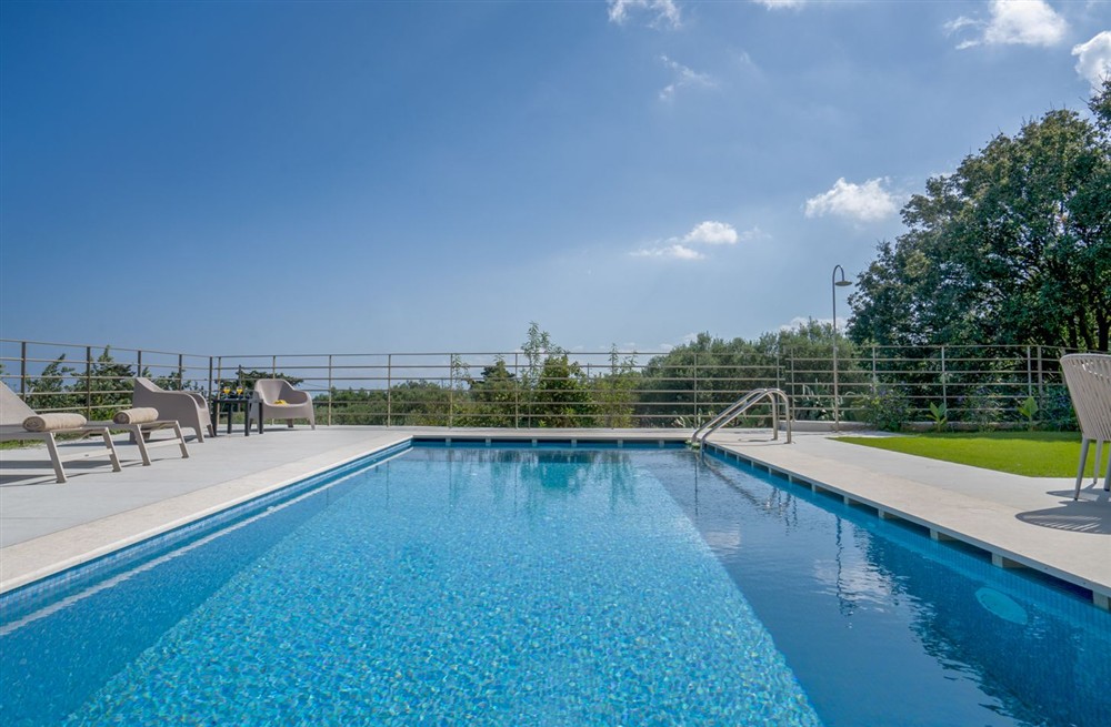 Villa Kariko