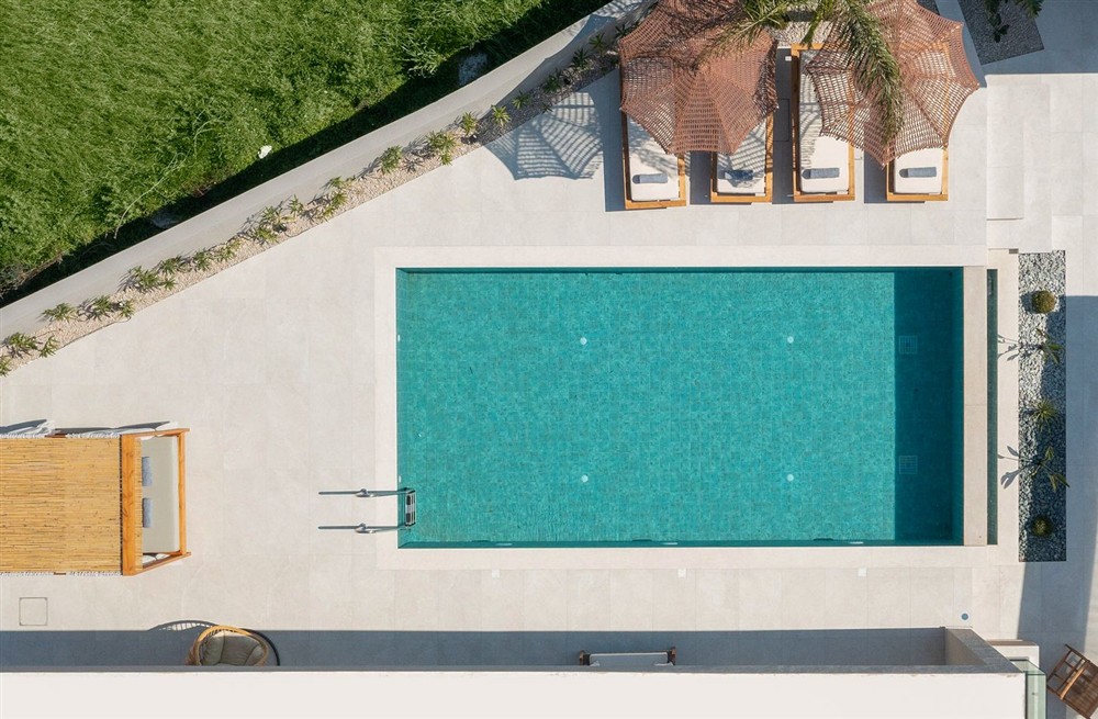 Villa Karros