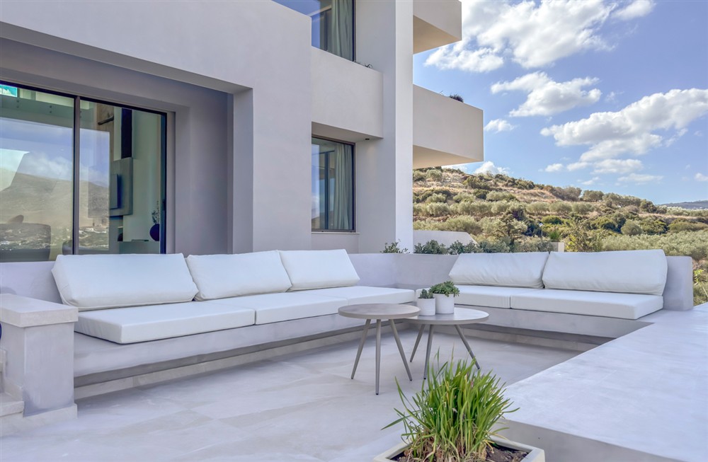 Villa Kiss