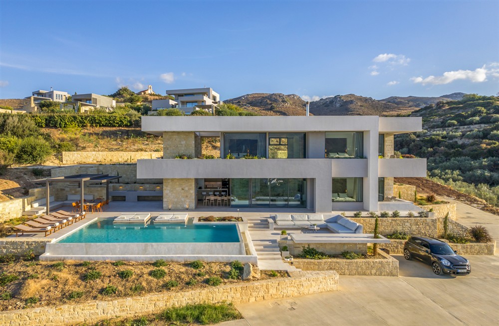 Villa Kiss