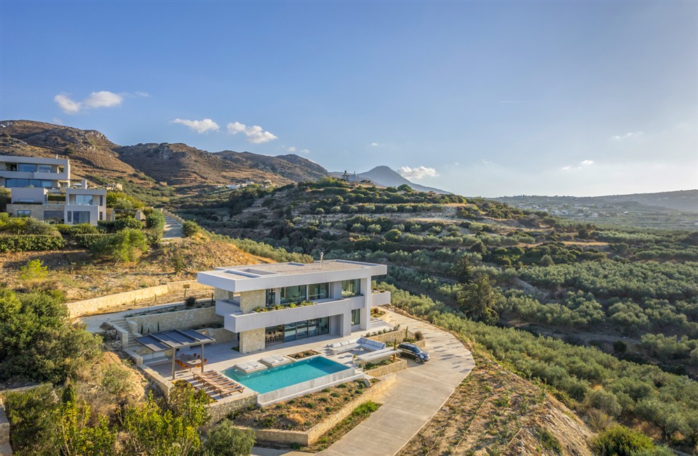 Villa Kiss