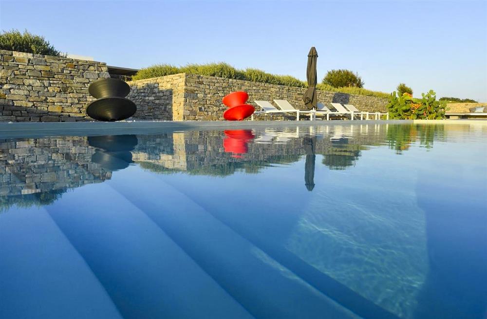 Villa Knox (photo 2) at Villa Knox in Paros, Greece