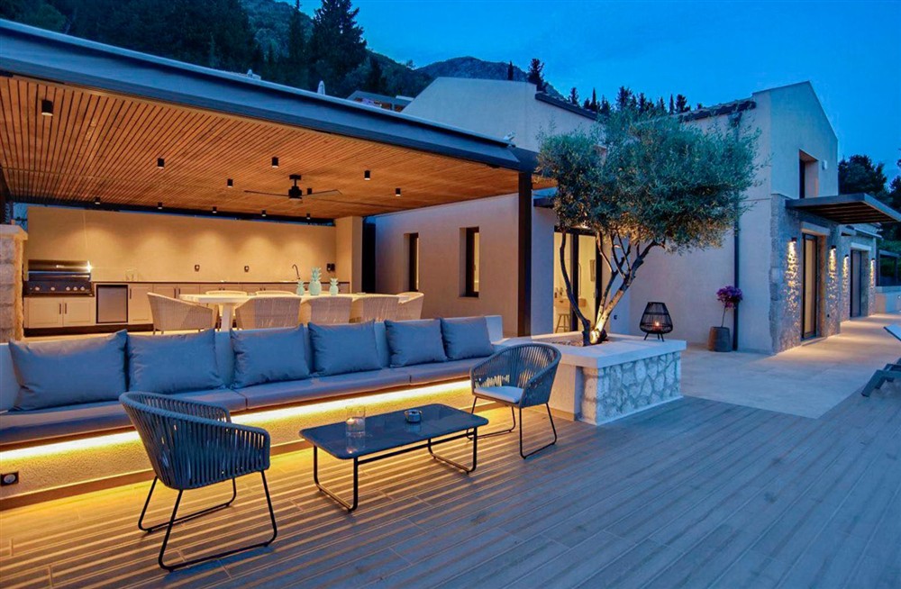 Villa Krinos