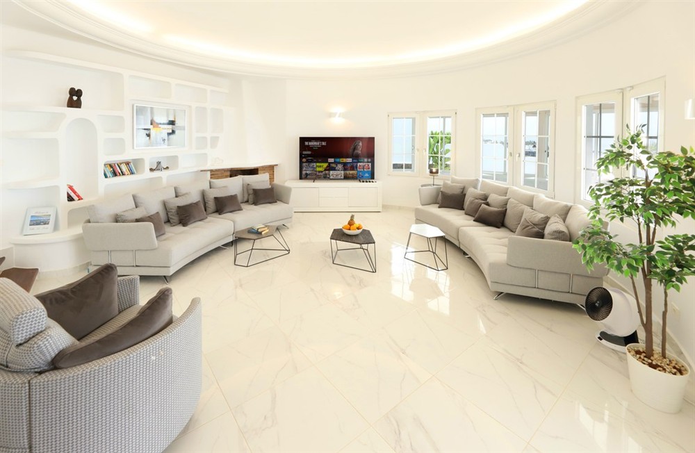 Villa La Perla (photo 5) at Villa La Perla in Puerto Del Carmen, Lanzarote