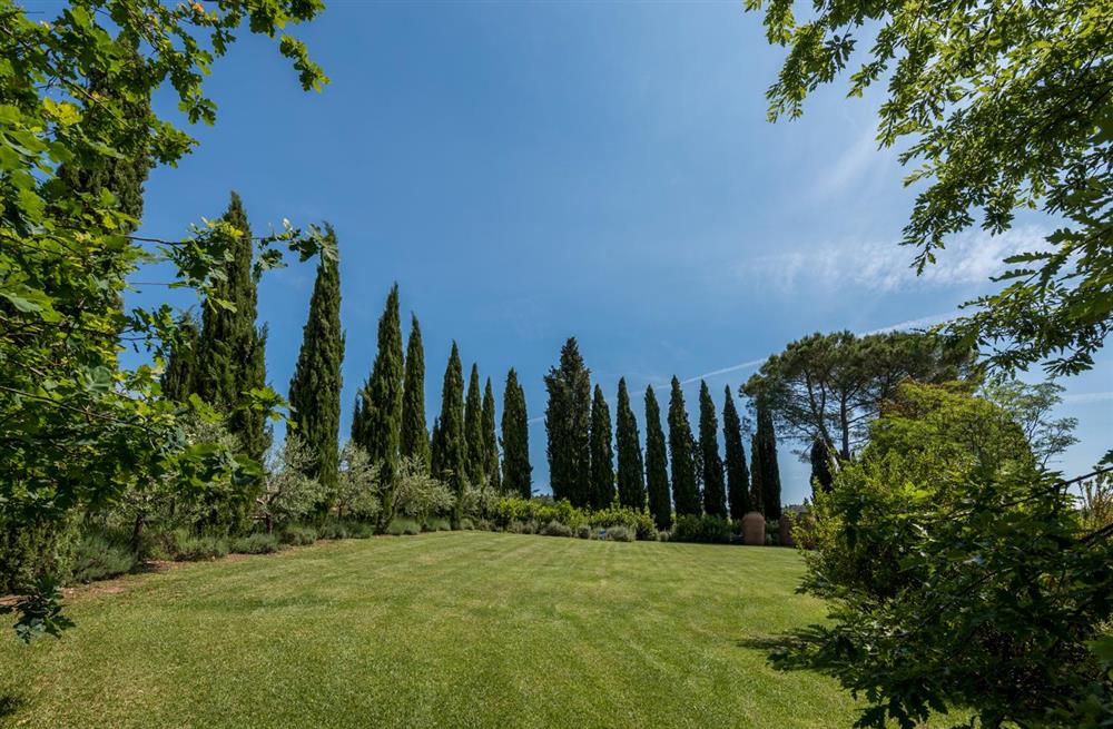 Villa Larix (photo 23) at Villa Larix in Chianti & Arezzo, Italy