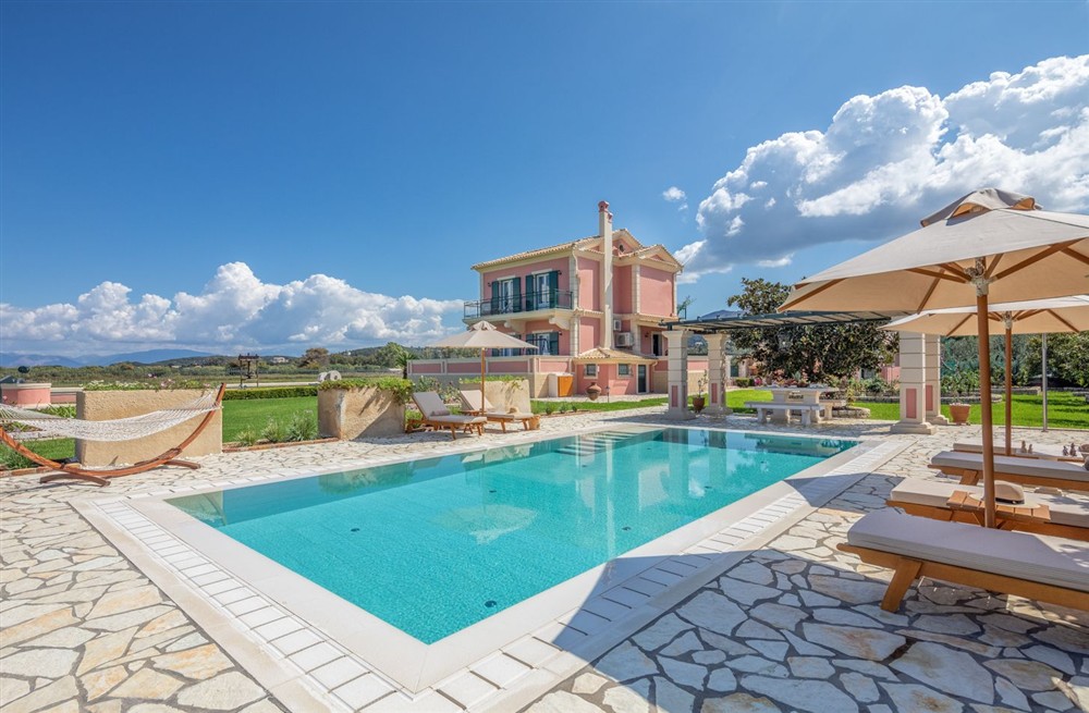 Villa Larus