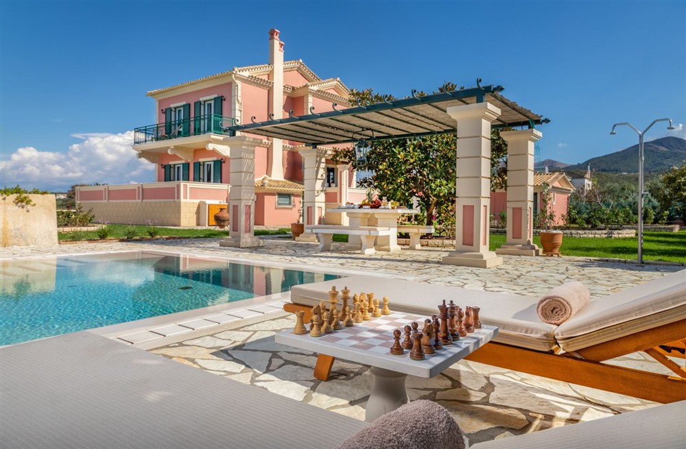 Villa Larus