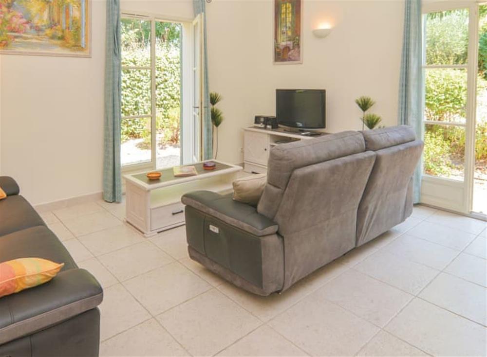 Living area (photo 4) at Villa Lavende in Saint-Rémy-de-Provence, Provence, France