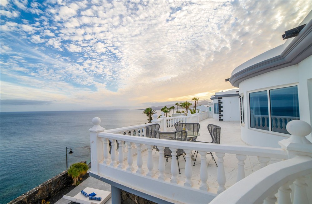 Villa Leon Marino
