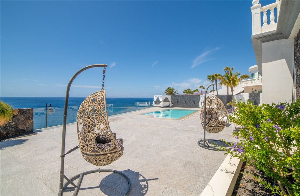 Villa Leon Marino