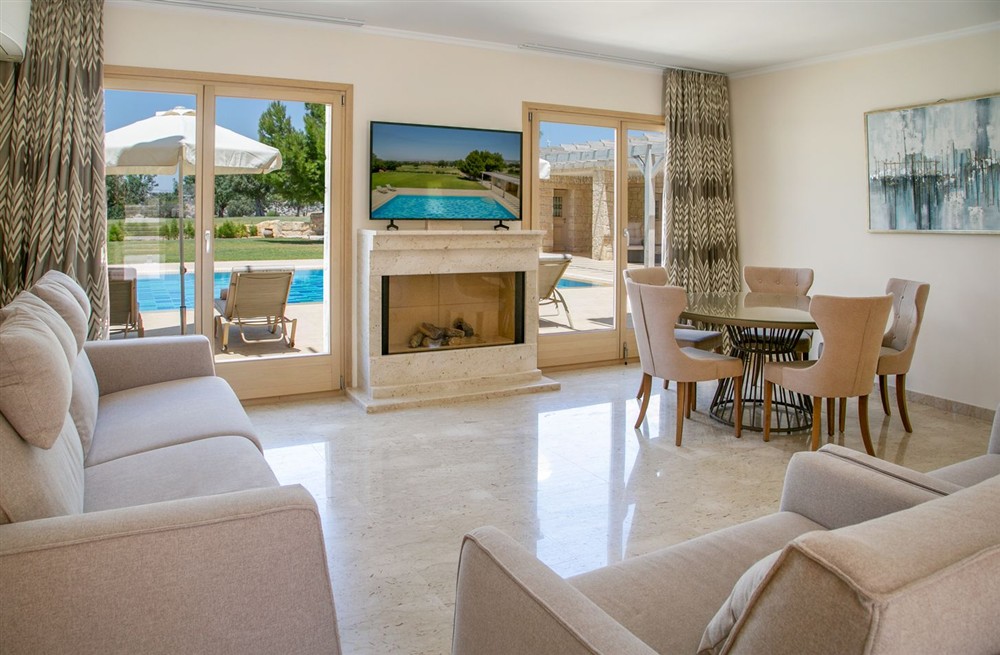 Villa Lofos (photo 3) at Villa Lofos in Paphos, Cyprus