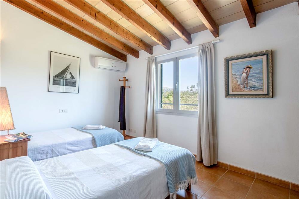 Twin bedroom at Villa Marina Alto, Pollensa, Mallorca
