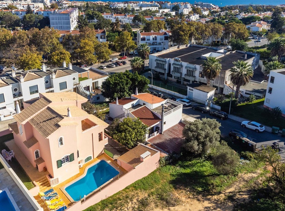 Villa Mika (photo 21) at Villa Mika in Albufeira, Algarve