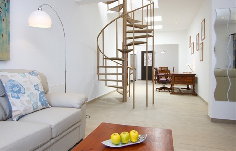 Villa Mirador Mojones (photo 5) at Villa Mirador Mojones in Puerto Del Carmen, Lanzarote