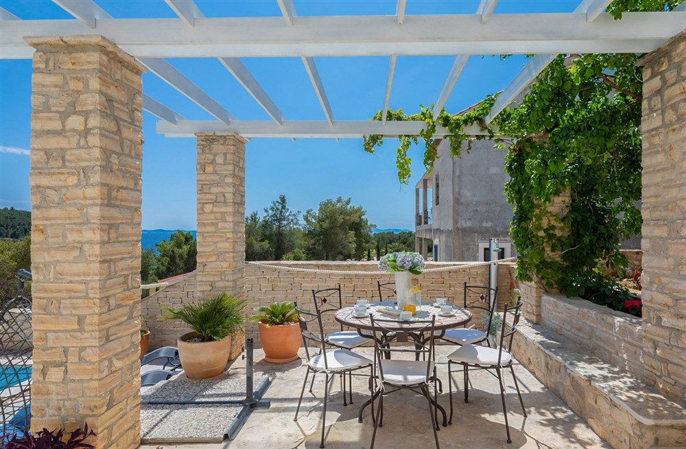 Villa Miralux