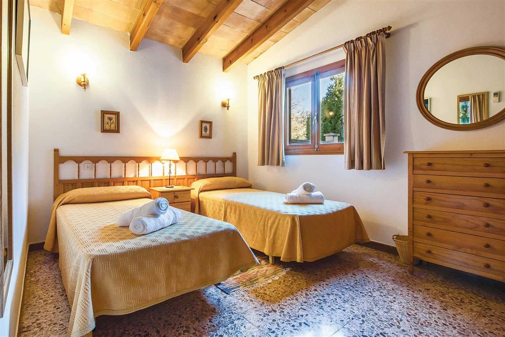 Twin bedroom (photo 2) at Villa Moreno, Pollensa, Mallorca
