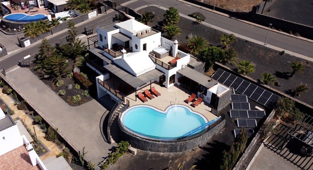 Villa Oceans Eleven (photo 3) at Villa Oceans Eleven in Playa Blanca, Lanzarote