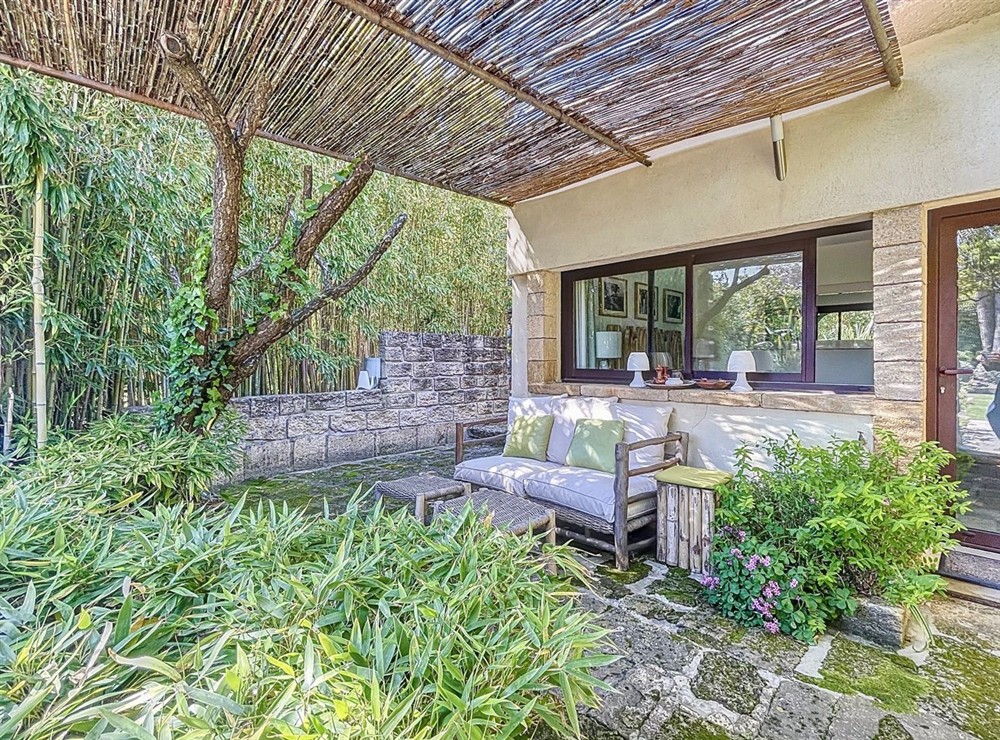 Villa Orchid