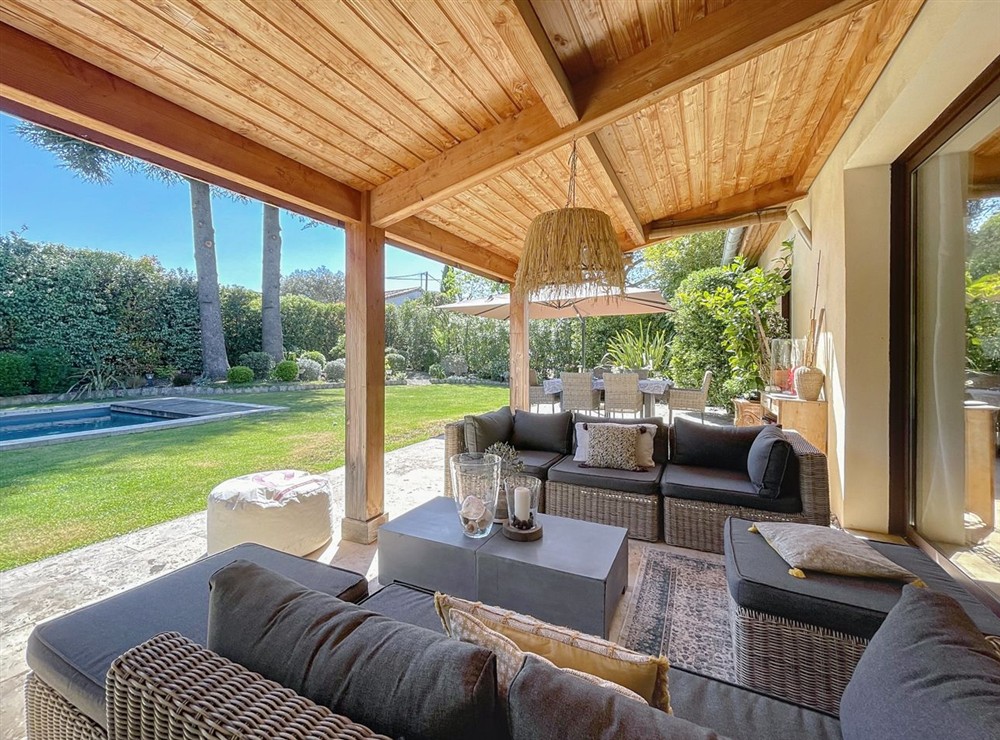 Villa Orchid