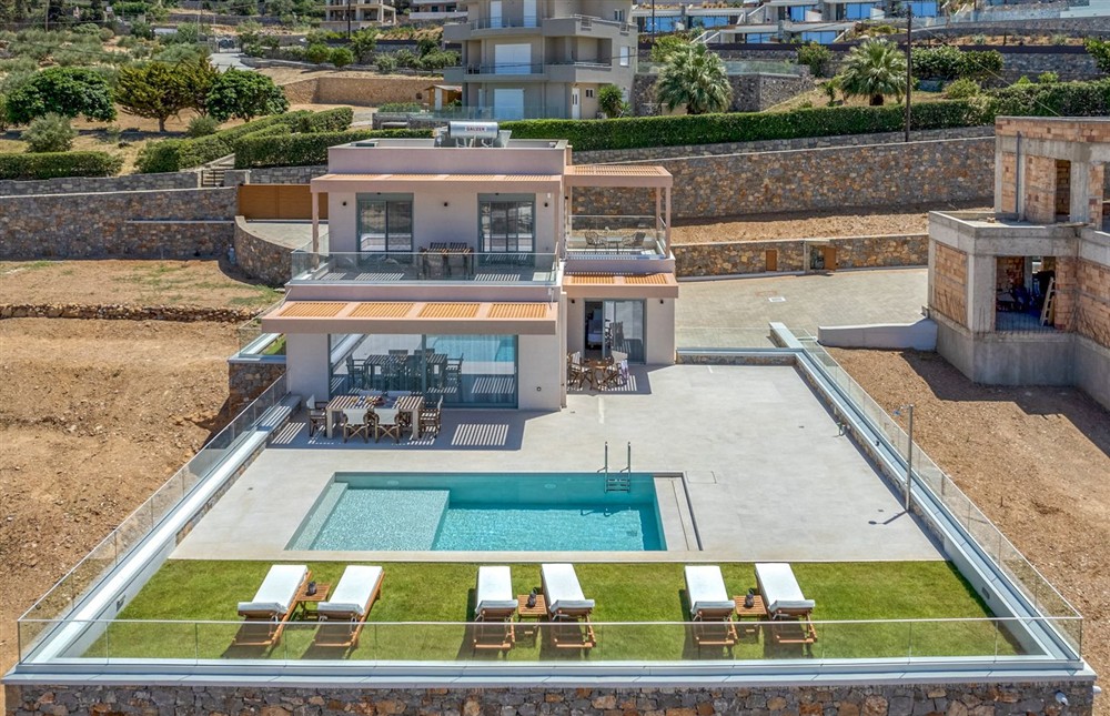 Villa Paisley