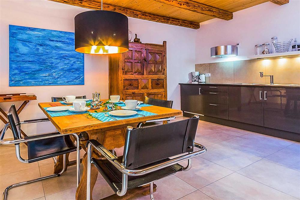 Dining room, kitchen at Villa Perla, Pula, Istria
