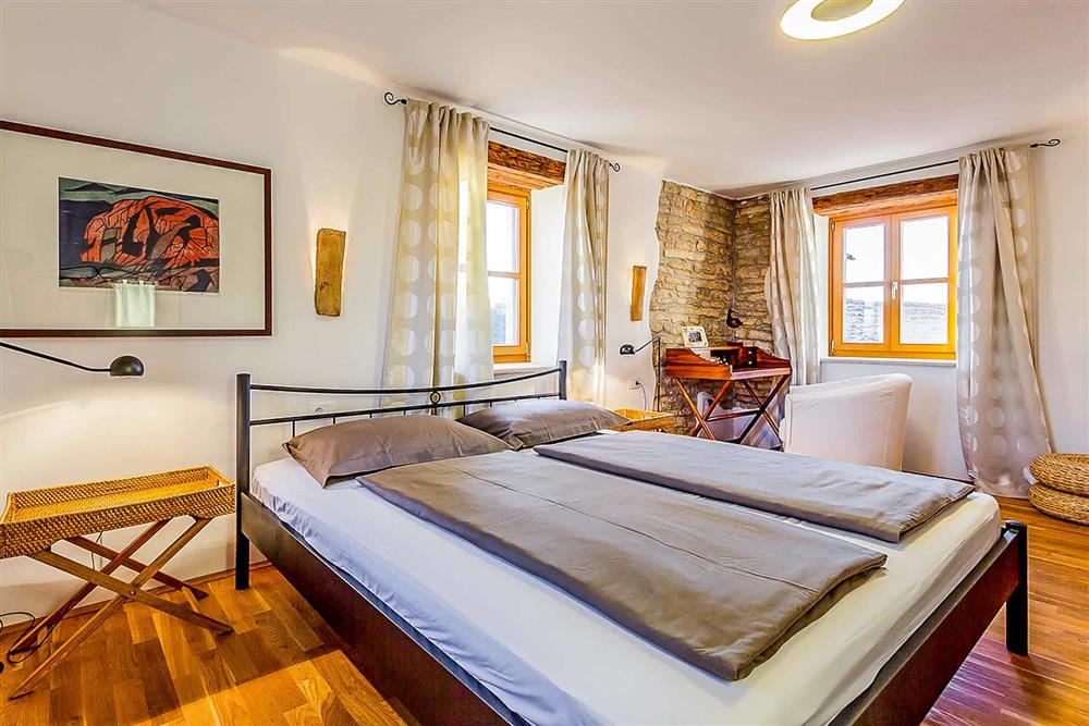 Double bedroom (photo 4) at Villa Perla, Pula, Istria