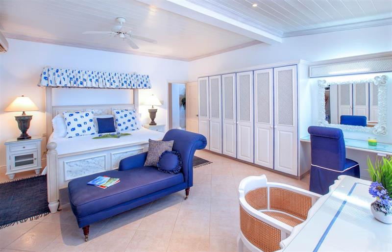 Double bedroom at Villa Platinum Coast, Barbados, Caribbean