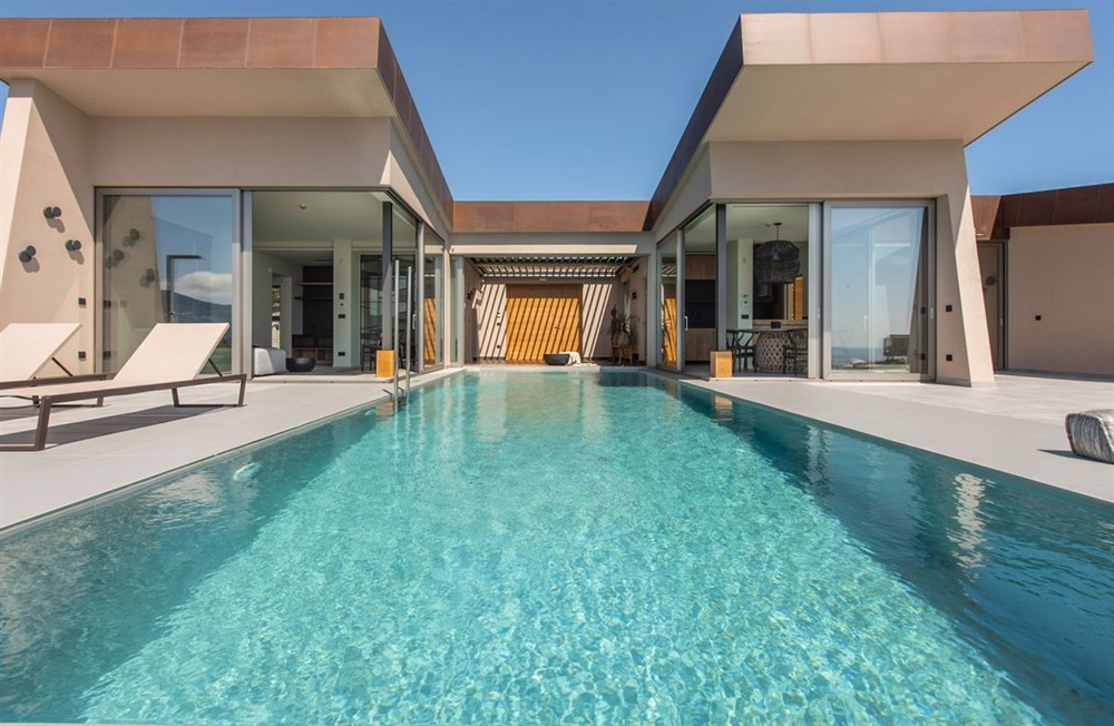 Villa Posy