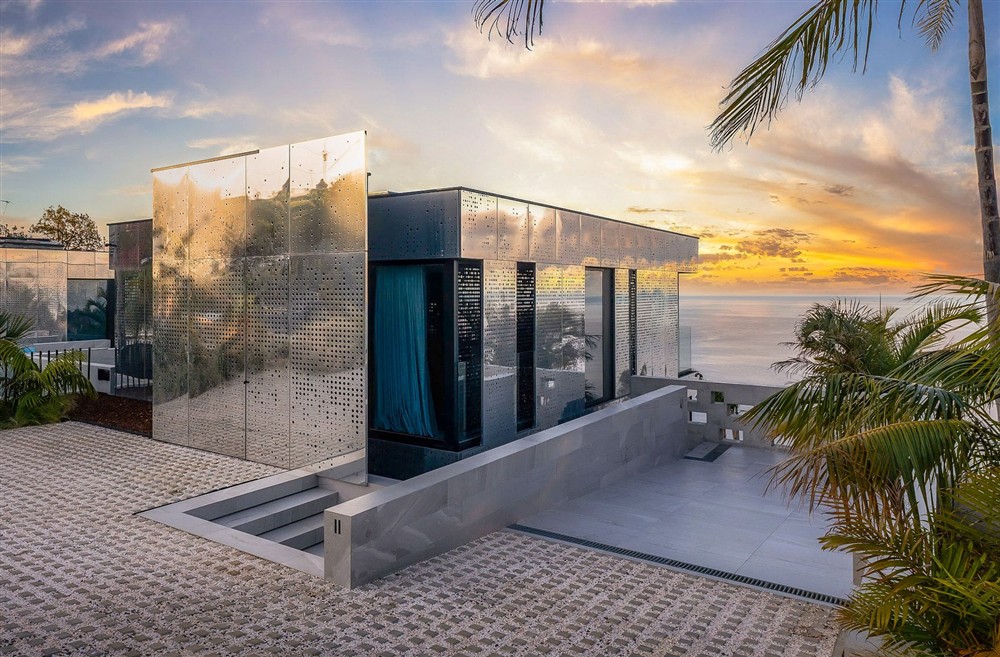 Villa Prometheus