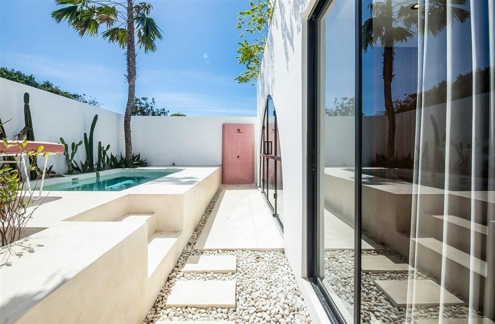 Villa Purwani