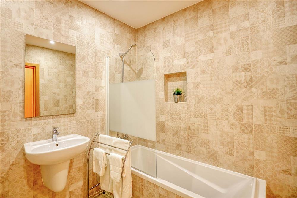 Bathroom at Villa Raquel, Vale de Parra, Algarve